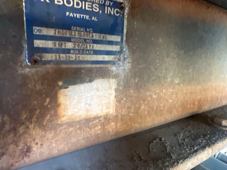 2019-mack-gr64f9-quad/a-dump-truck-image-15