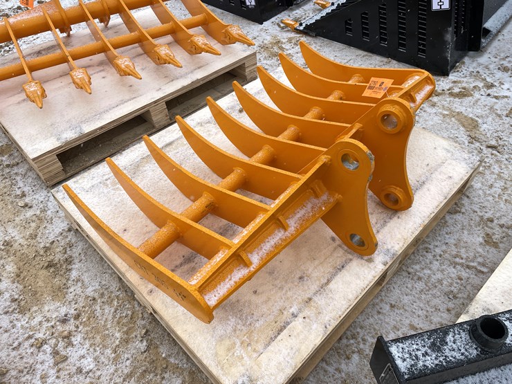 caterpillar-305-image-5