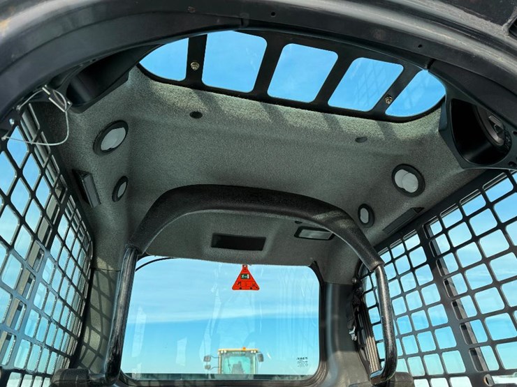 2020-bobcat-s450-image-33