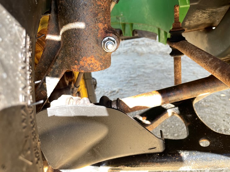 2009-john-deere-gator-image-28