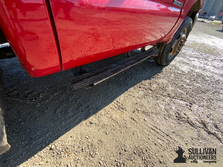 2003-ford-f450-image-15