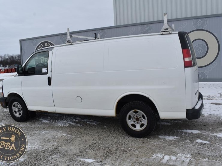2008-chevrolet-express-1500-image-8