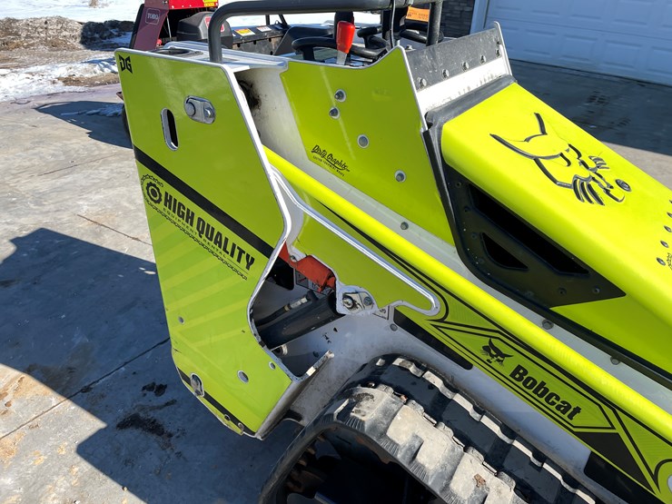 2024-bobcat-mt100-image-38