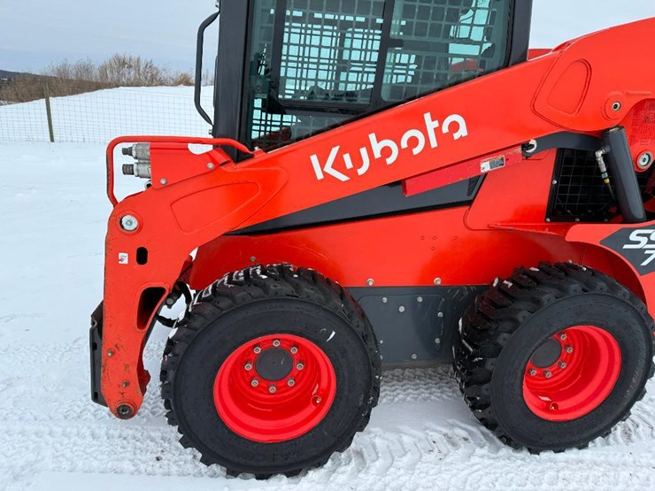 kubota-ssv75-image-10