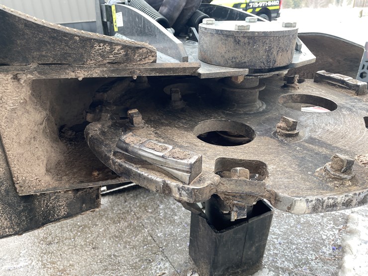 #4907-•-stumper-skid-steer-mount-fst280-stump-grinder-image-4