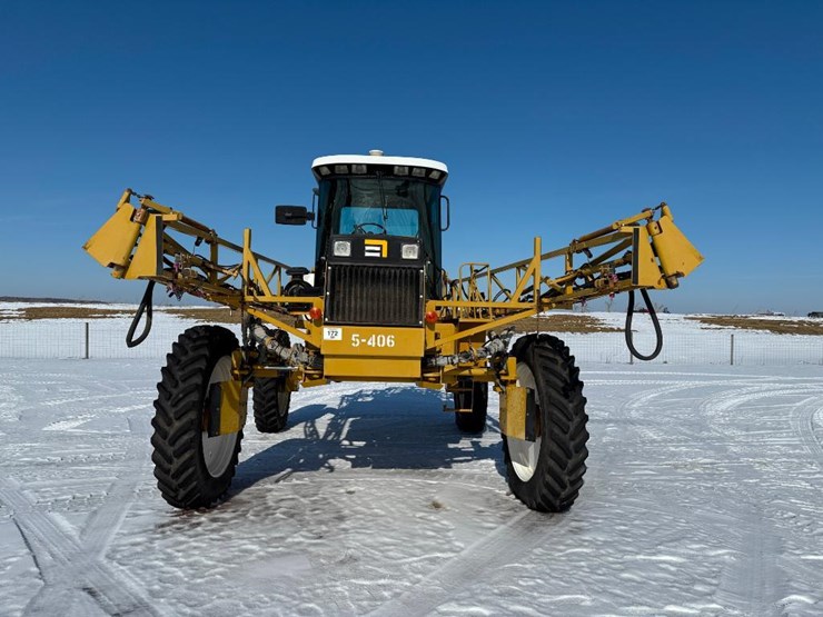 ag-chem-rogator-854-image-2