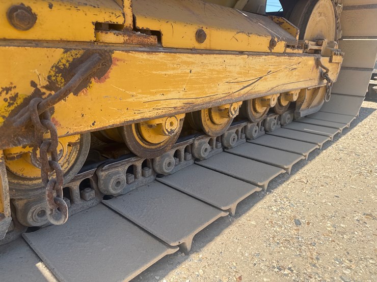 2002-deere-650h-lgp-image-9