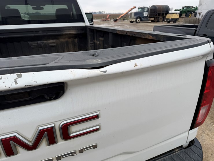 2020-gmc-2500hd-image-16