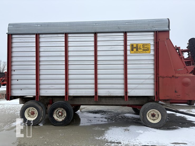 h-&-s-fb7416-image-5