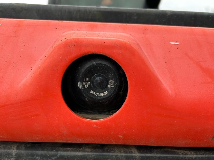 2020-bobcat-t76-image-16