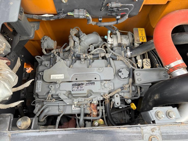 case-cx145dsr-image-45