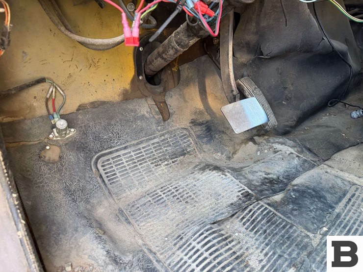 1991-international-4600-image-43