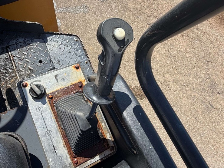 2021-xcmg-xmr303s-image-21