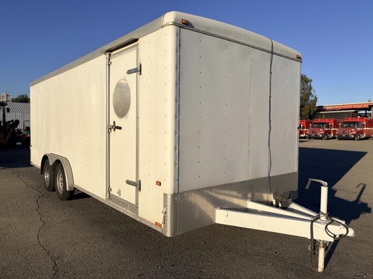 2005-cargo-wells-image-1