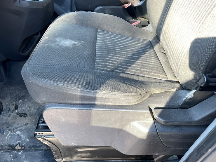 2019-ford-transit-image-51