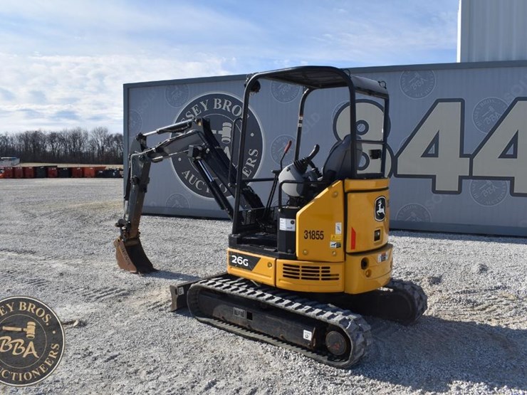 2021-deere-26g-image-6