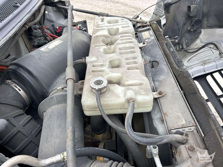 2001-ford-f650-image-7