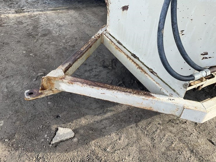 jackrabbit-wedge-13.5'x8'-hyd.-reservoir-cart-image-14