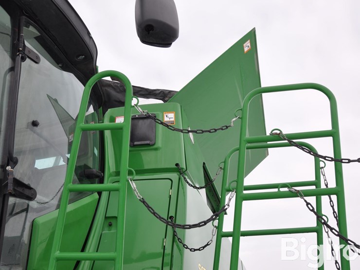 2013-john-deere-s670-image-17