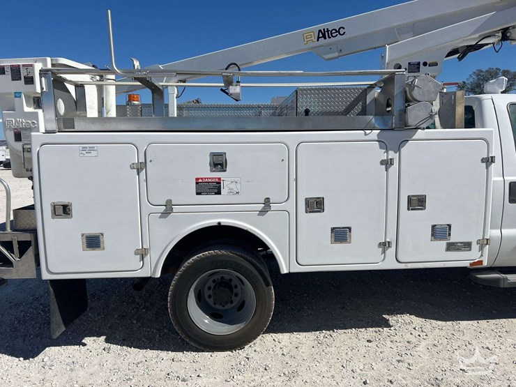 2012-altec-at200a-image-24
