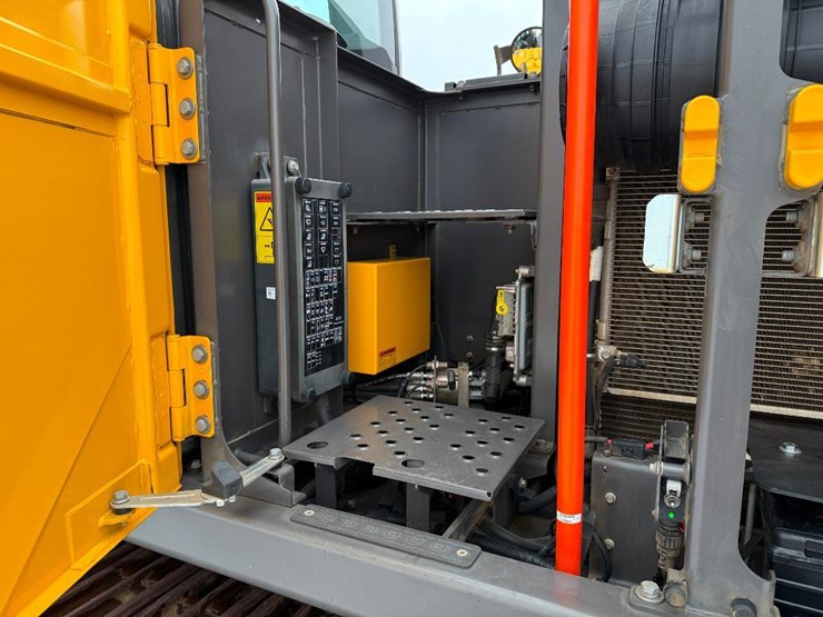 volvo-ec160el-image-53