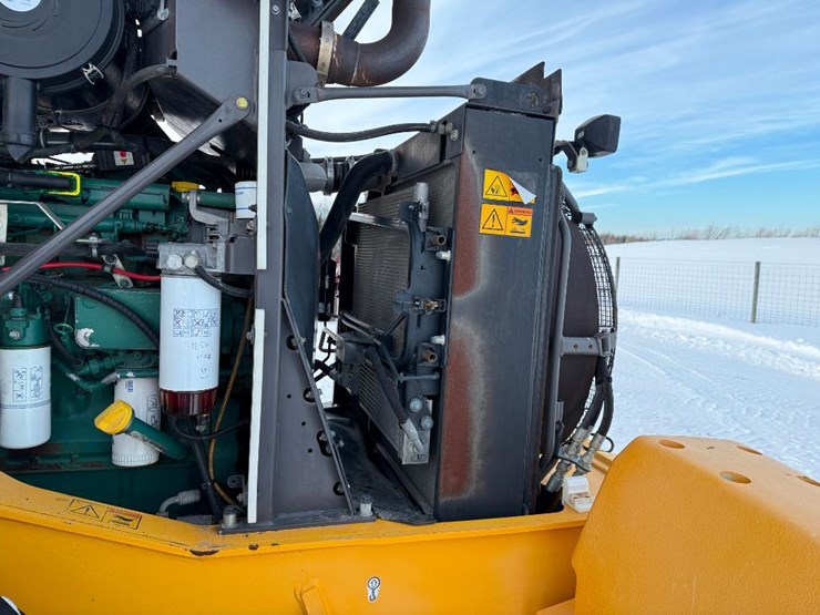 2015-volvo-l90g-image-48