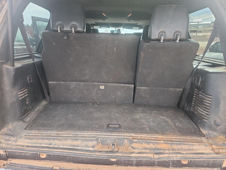 2011-ford-expedition-image-22