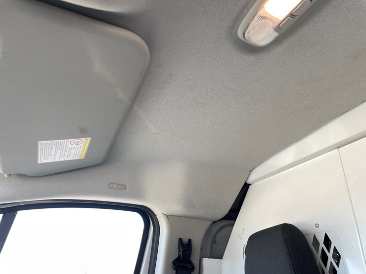 2019-ford-transit-image-74