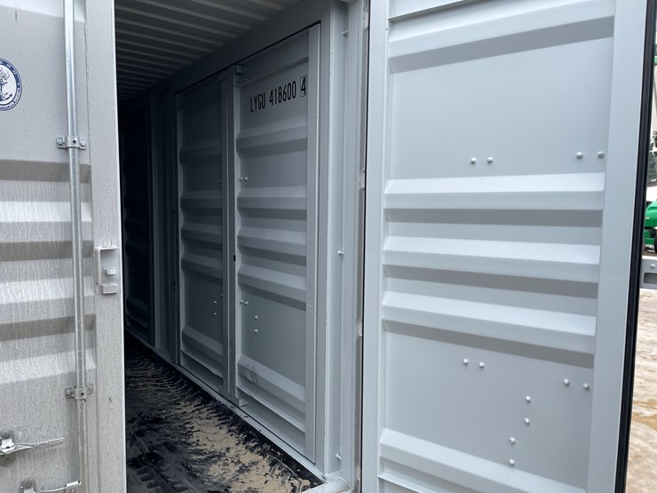 #401-•-40'-high-cube-multi-door-shipping-container-image-8