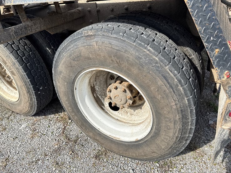 2018-western-star-4700sb-image-19