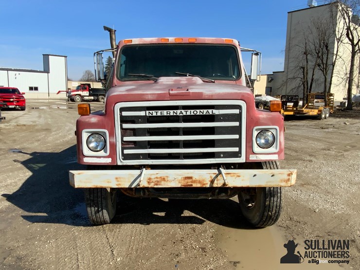 1987-international-7-image-2