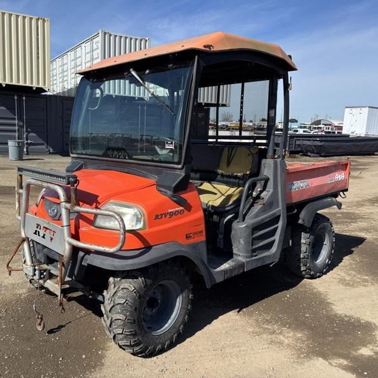 KUBOTA RTV900