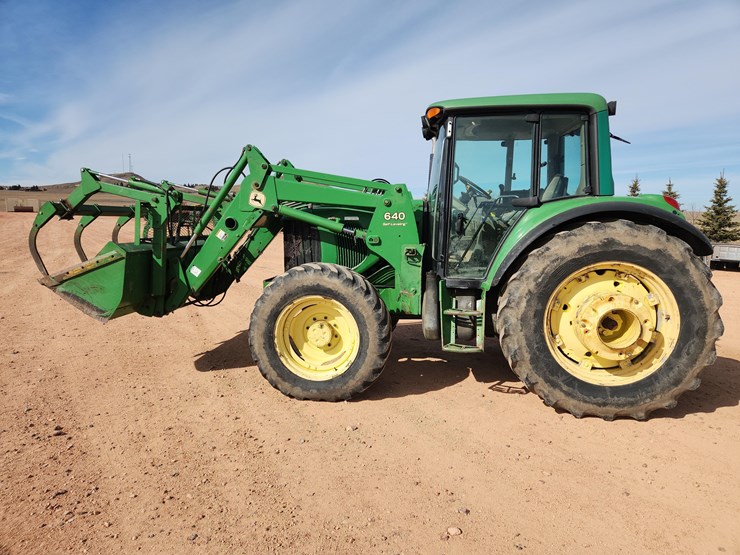 john-deere-6420-image-8