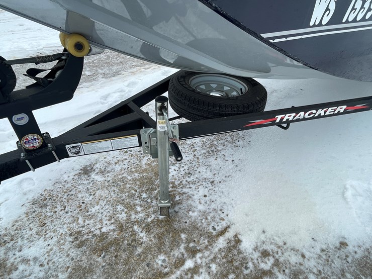 #136-•-2022-tracker-pro-170-boat-(has-wi-title)-image-49