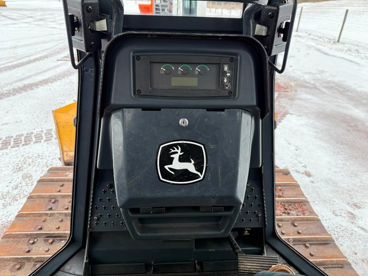 deere-650k-xlt-image-52