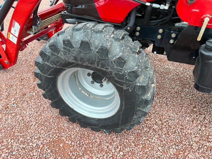 case-ih-farmall-55c-image-10