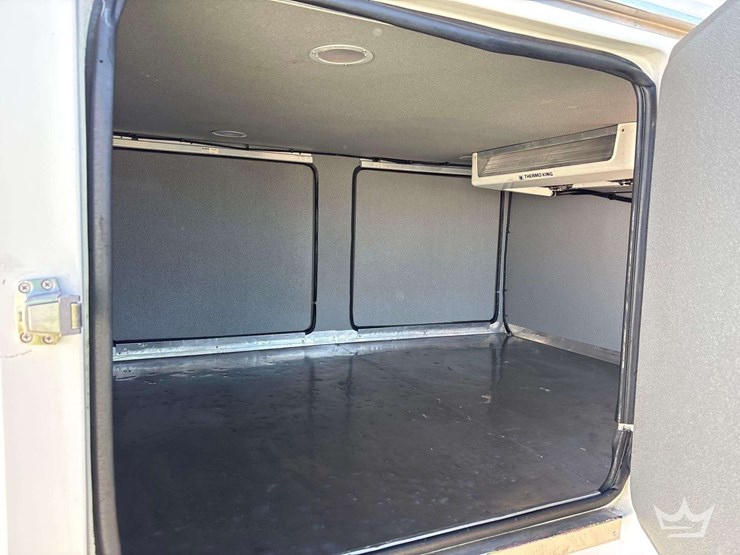 2018-dodge-1500-image-12