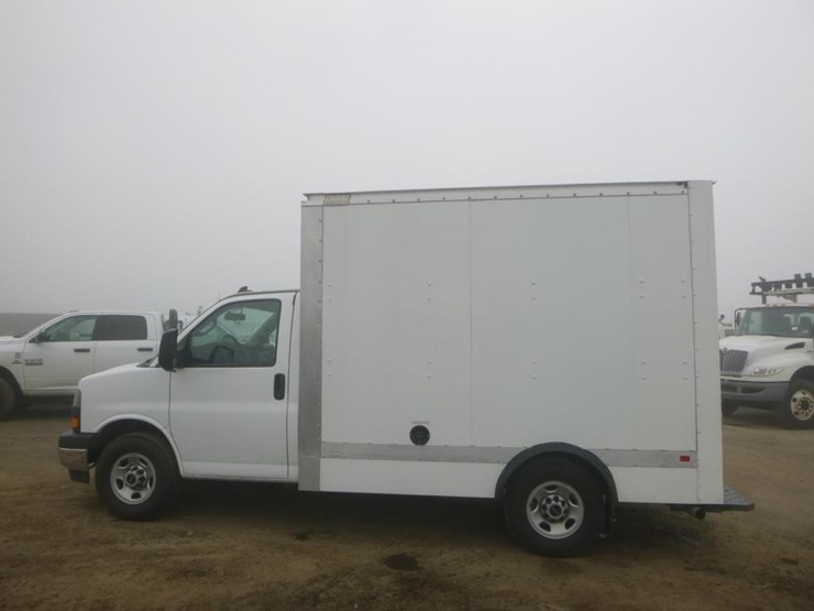 2023-gmc-3500-image-5