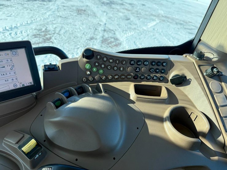 john-deere-6125r-image-64