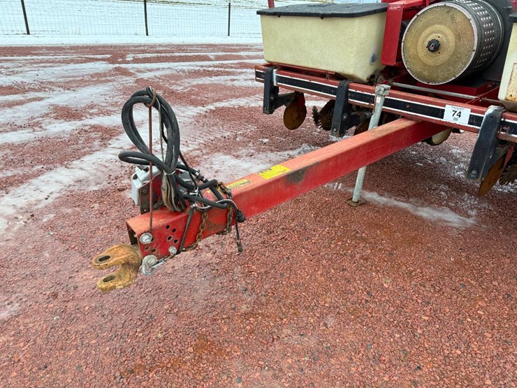 #74-•-lot-74-image-25