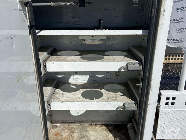 2013-altec-at37g-image-26