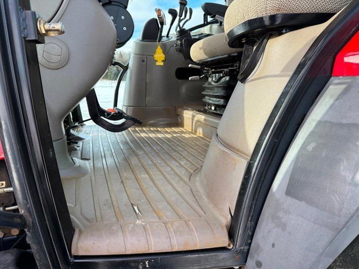 case-ih-maxxum-125-image-52