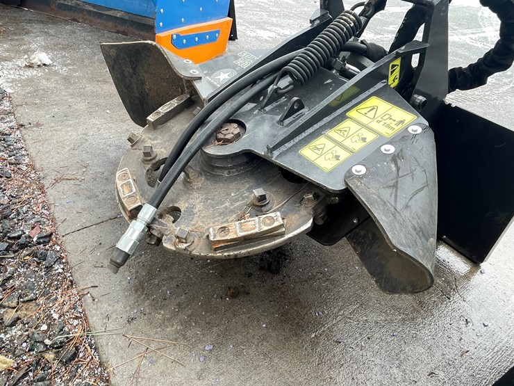 #4902-•-stumper-240-mini-skid-steer-mount-stump-grinder-image-8