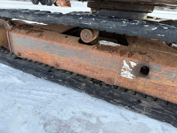 new-holland-e27sr-image-17