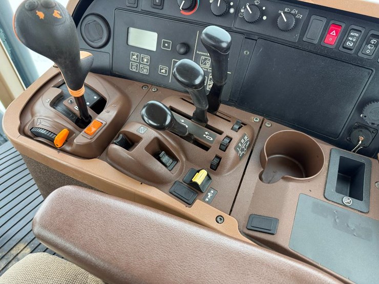 john-deere-7820-image-63