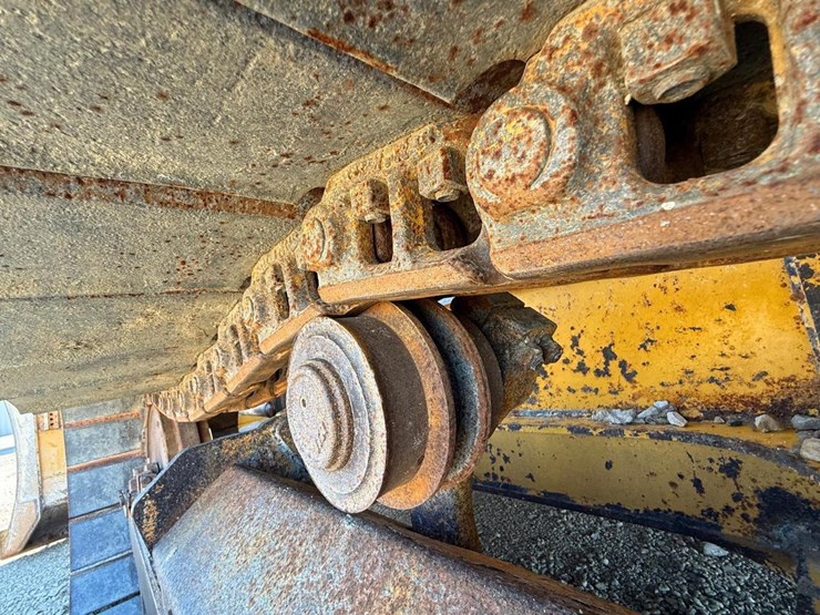 2021-caterpillar-289d3-image-18