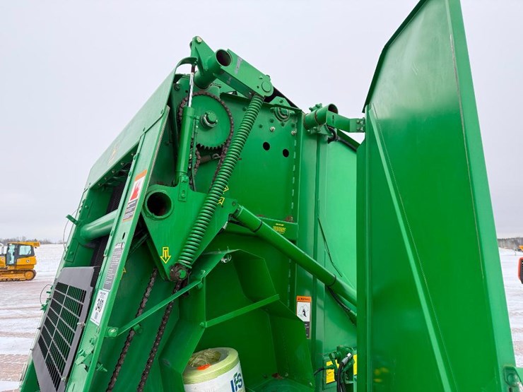 john-deere-456-image-33