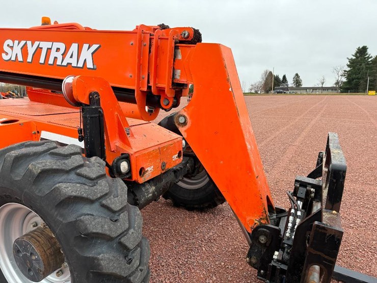 2006-sky-trak-8042-image-30