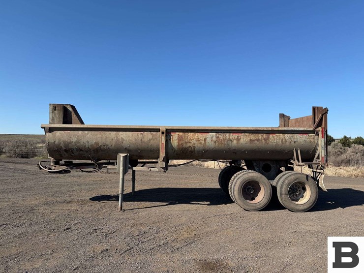 1971-williamsen-end-dump-trailer-image-2