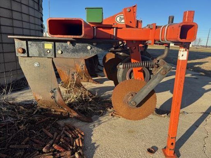 tye-118-610-image-12